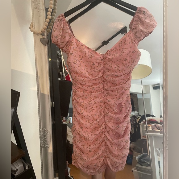 Pink Floral Tiger Mist Rouched Dress - Size Small - Picture 5 of 5